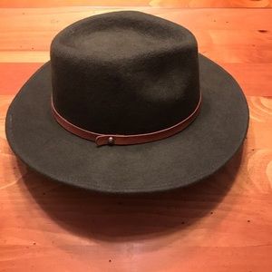 Merona green wool hat